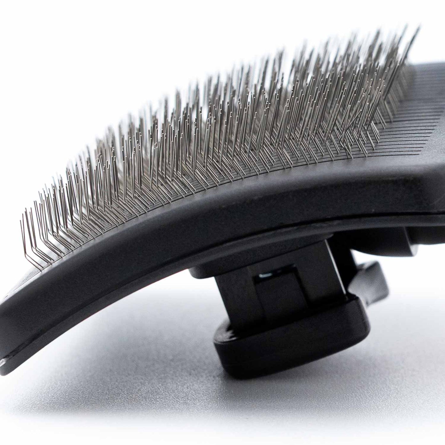 Dog & Cat Slicker Brush - Self-Cleaning, Retractable Pins